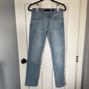 Lucky Brand Women's sweet straight jeans 2/26